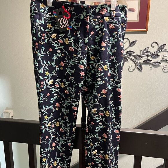 LOFT Floral Ankle Pants - Black and Multicolor Size 26 #DP330 - Picture 6 of 6